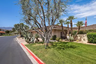 70 Columbia Drive, Rancho Mirage, CA 92270 - Photo 2