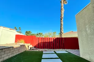 3067 Sunflower Cir E, Palm Springs, CA 92262 - Photo 12