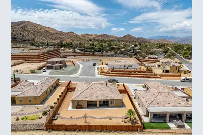 8680 Monument View Drive, Yucca Valley, CA 92284 - Photo 38