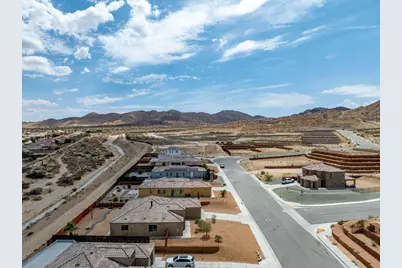 8680 Monument View Drive, Yucca Valley, CA 92284 - Photo 44