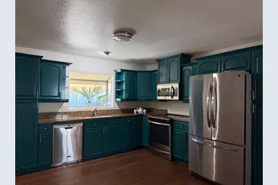 39246 Manzanita Drive, Palm Desert, CA 92260 - Photo 10