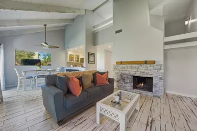 105 Racquet Club Drive S, Rancho Mirage, CA 92270 - Photo 20