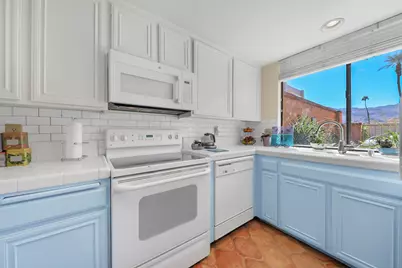 44 Malaga Drive, Rancho Mirage, CA 92270 - Photo 8