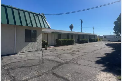 1130 W Hobsonway W, Blythe, CA 92225 - Photo 2