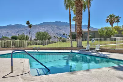 842 N Calle De Pinos, Palm Springs, CA 92262 - Photo 10