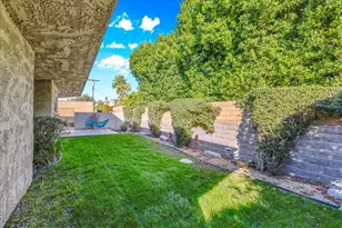 1111 E Ramon Road, Palm Springs, CA 92264 - Photo 34