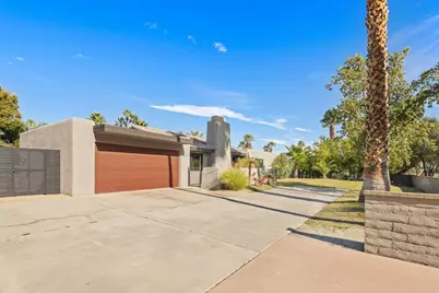 1056 E Vista Chino, Palm Springs, CA 92262 - Photo 32