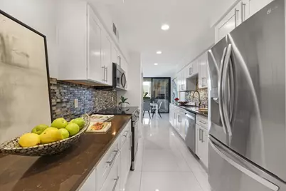 1630 S La Reina Way #1C, Palm Springs, CA 92264 - Photo 6