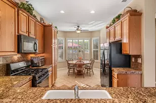 80556 Hoylake Dr, Indio, CA 92201 - Photo 18