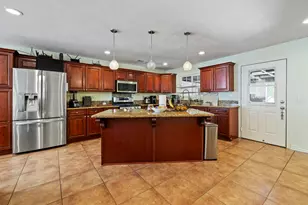 7858 Sherry Ln, Jurupa Valley, CA 92509 - Photo 6