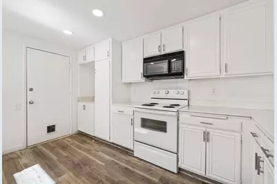 5994 Fairway Circle, Palm Springs, CA 92264 - Photo 22