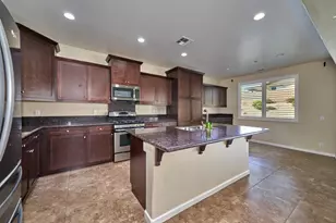 35863 Matisse Dr, Palm Desert, CA 92211 - Photo 16