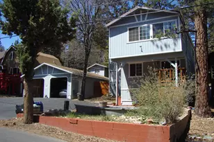 230 Vista Ave, Sugarloaf, CA 92386 - Photo 2