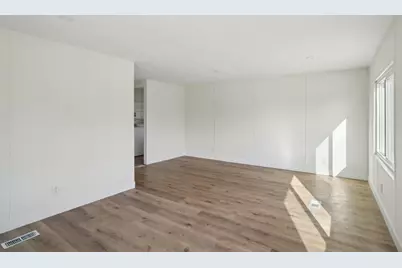 32585 Saint Andrews Drive, Thousand Palms, CA 92276 - Photo 8