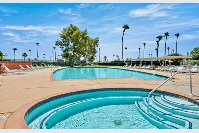 32585 Saint Andrews Drive, Thousand Palms, CA 92276 - Photo 30