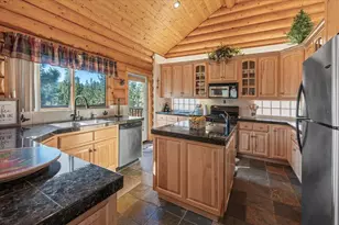 42279 Castle Crag Rd, Big Bear Lake, CA 92315 - Photo 20