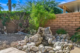 1391 Sunflower Cir S, Palm Springs, CA 92262 - Photo 32