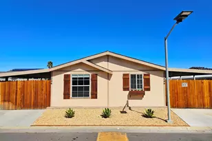 246 S Paseo Laredo, Cathedral City, CA 92234 - Photo 2