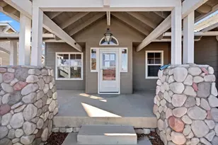 329 Pine Ln, Big Bear City, CA 92314 - Photo 12