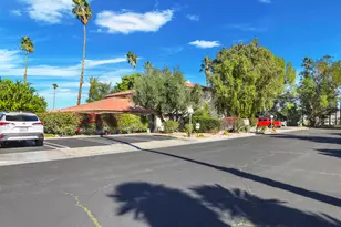 2504 N Whitewater Club Dr, Palm Springs, CA 92262 - Photo 28