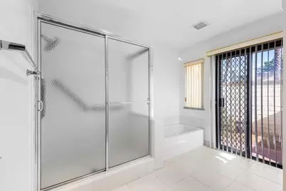 35801 Paseo Circulo W, Cathedral City, CA 92234 - Photo 22