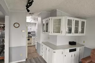 16400 Bubbling Wells Road, Desert Hot Springs, CA 92240 - Photo 4