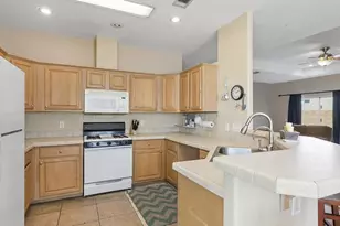 15785 Snow View Dr, Palm Springs, CA 92262 - Photo 2