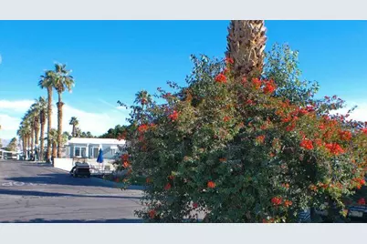 84136 Ave 44, #422 #422, Indio, CA 92203 - Photo 4