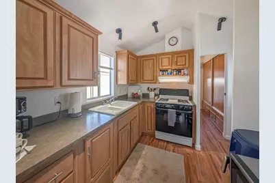 70200 Dillon Road #425, Desert Hot Springs, CA 92241 - Photo 8