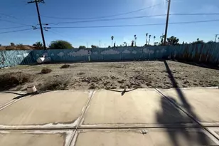 1303 Bering Blvd, Thermal, CA 92274 - Photo 12