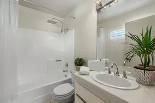 2950 E Escoba, Palm Springs, CA 92264 - Photo 16