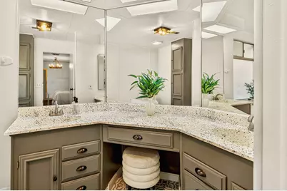 33 Diamond E Drive, Palm Desert, CA 92260 - Photo 12