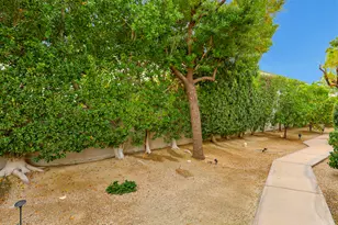 51350 Via Sorrento, La Quinta, CA 92253 - Photo 40