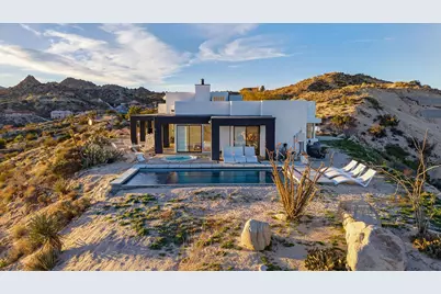 57075 Farrelo Court, Yucca Valley, CA 92284 - Photo 2