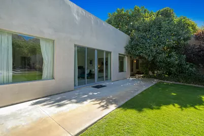 46370 Cameo Palms Drive, La Quinta, CA 92253 - Photo 18