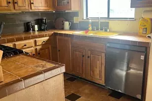 324 San Anselmo Dr, Big Bear City, CA 92314 - Photo 10