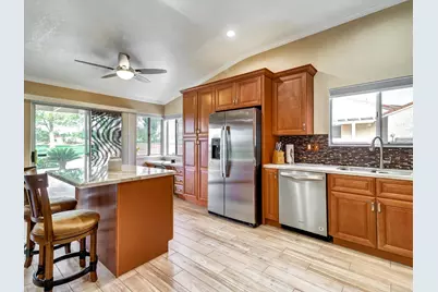 9187 Oakmount Boulevard, Desert Hot Springs, CA 92240 - Photo 10