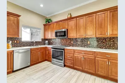 9187 Oakmount Boulevard, Desert Hot Springs, CA 92240 - Photo 8