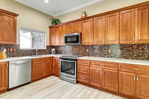 9187 Oakmount Blvd, Desert Hot Springs, CA 92240 - Photo 8