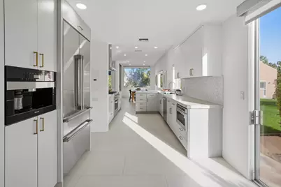 46860 Amir Drive, Palm Desert, CA 92260 - Photo 14