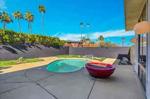 130 W Racquet Club Rd, Palm Springs, CA 92262 - Photo 32