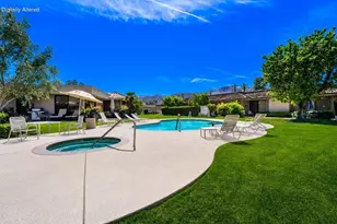 1 Temple Ct, Rancho Mirage, CA 92270 - Photo 2