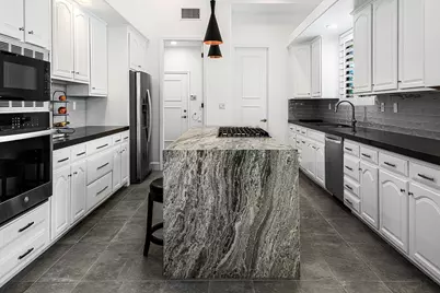 21 Mission Palms W, Rancho Mirage, CA 92270 - Photo 10