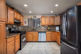 27650 Avenida Terrazo, Cathedral City, CA 92234 - Photo 6