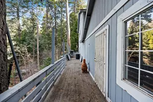 810 Oakmont Ln, Lake Arrowhead, CA 92352 - Photo 36