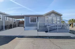 70200 Dillon Road, Desert Hot Springs, CA 92241 - Photo 2