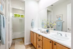 135 Vista Valle, Palm Desert, CA 92260 - Photo 42