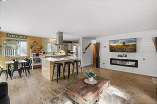 465 Wabash Ln, Sugarloaf, CA 92386 - Photo 6