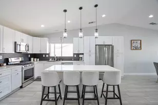 81358 Avenida Blanca, Indio, CA 92201 - Photo 2