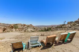 57113 Farrelo Rd, Yucca Valley, CA 92284 - Photo 2